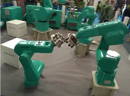 4万台机器人上岗，难道仅仅炒热了国内机器人产业？