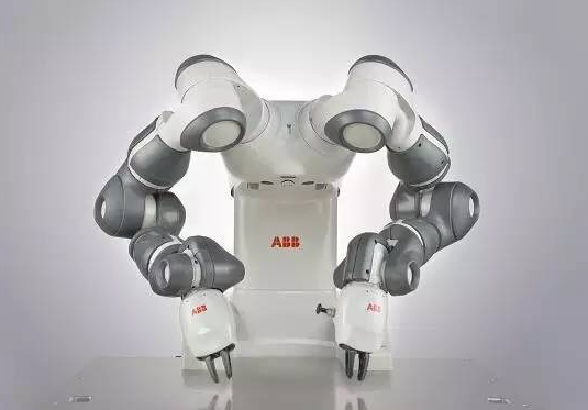ABB、新松等七大企业人机协作机器人技术