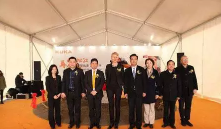 KUKA机器人欲扩大在华产能 中国二期厂房开建！