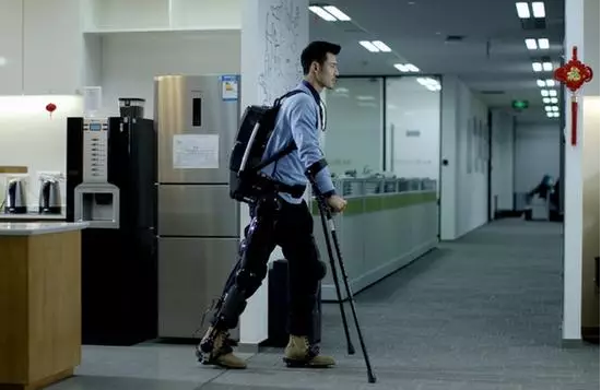 国产欲争夺外骨骼机器人巨大全球市?。? height=