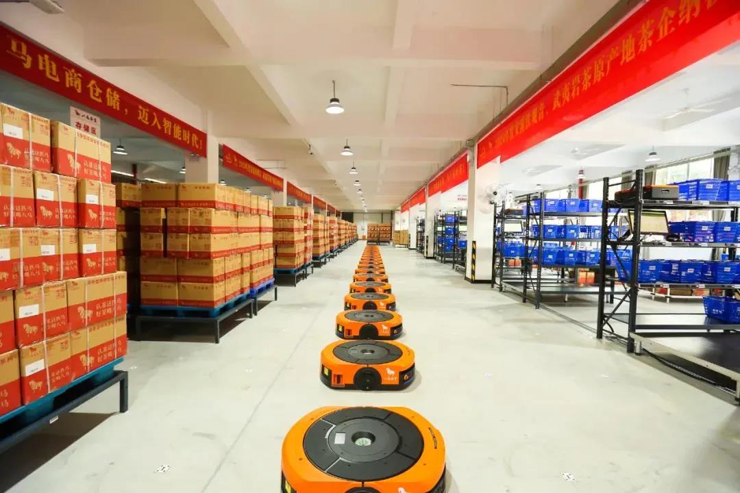 数十台AGV，快仓为八马茶业打造首个智能茶仓