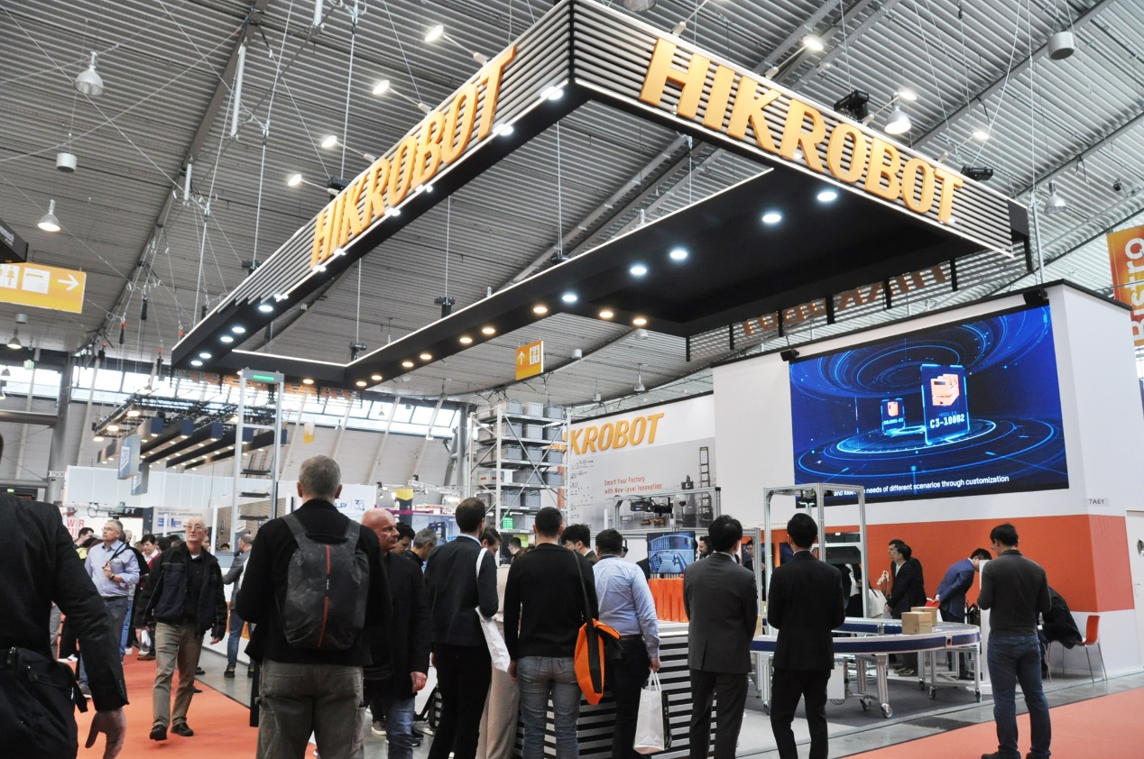 海康机器人系列AMR亮相LogiMAT2023展会！
